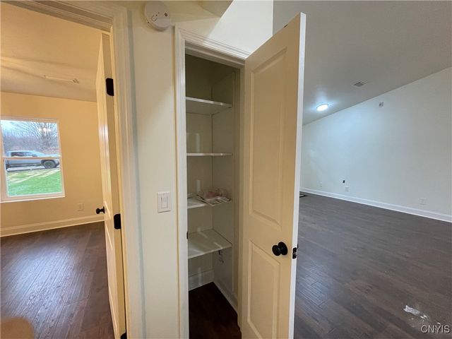 9666 Mallory Road, New Hartford, NY 13413