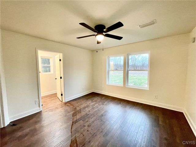 9666 Mallory Road, New Hartford, NY 13413