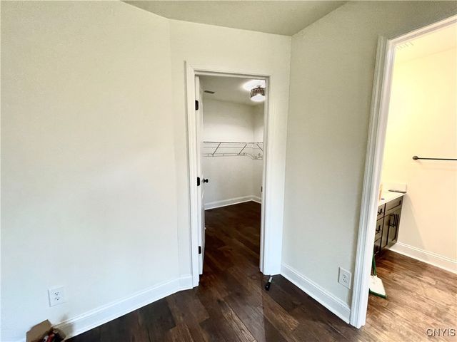 9666 Mallory Road, New Hartford, NY 13413