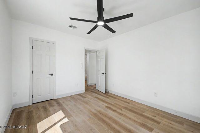 2551 E Monte Vista Drive, Tucson, AZ 85716