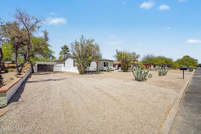 2551 E Monte Vista Drive, Tucson, AZ 85716