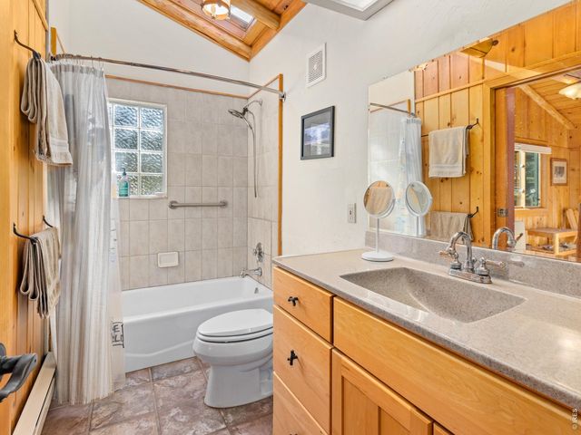 747 Coyote Hill Rd, Allenspark, CO 80510