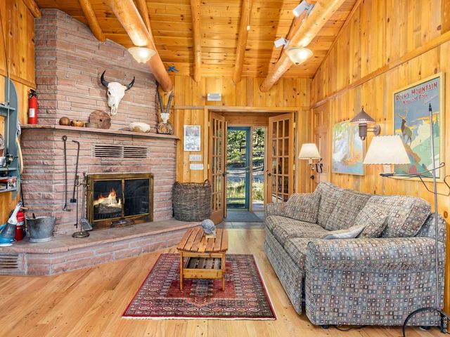 747 Coyote Hill Rd, Allenspark, CO 80510