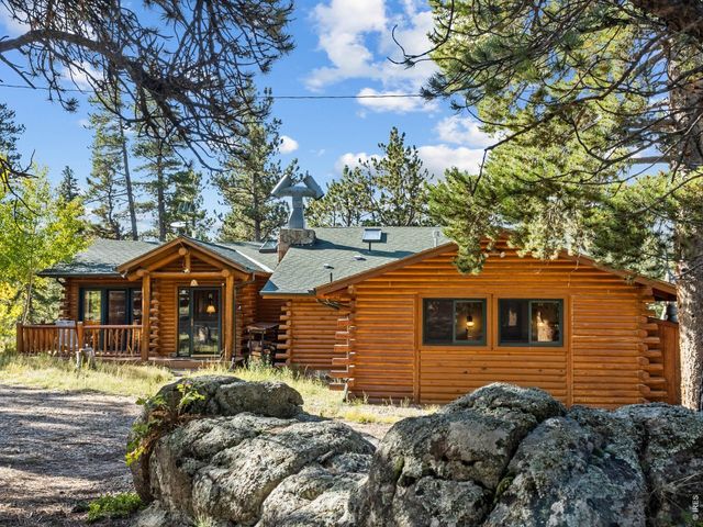 747 Coyote Hill Rd, Allenspark, CO 80510