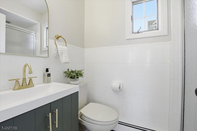 60 Greenwood Ave, Madison Boro, NJ 07940