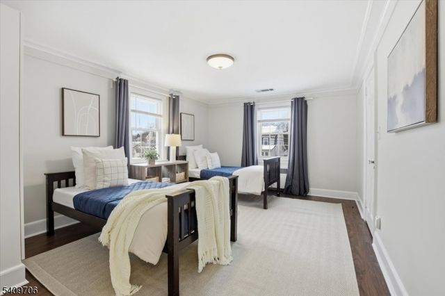 60 Greenwood Ave, Madison Boro, NJ 07940