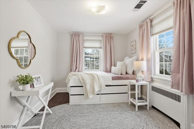 60 Greenwood Ave, Madison Boro, NJ 07940