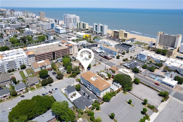 310 24th St Apt 201, Virginia Beach, VA 23451
