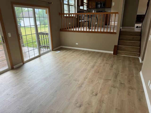2404 Kenmore Court, Schaumburg, IL 60193