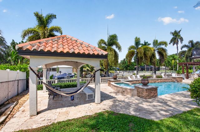 749 SW 2nd Street, Boca Raton, FL 33486