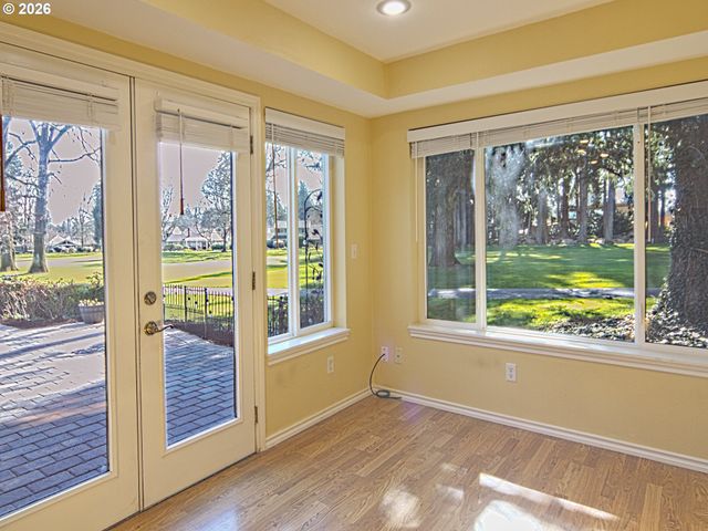 15597 Sw SUMMERFIELD Ln, Tigard, OR 97224