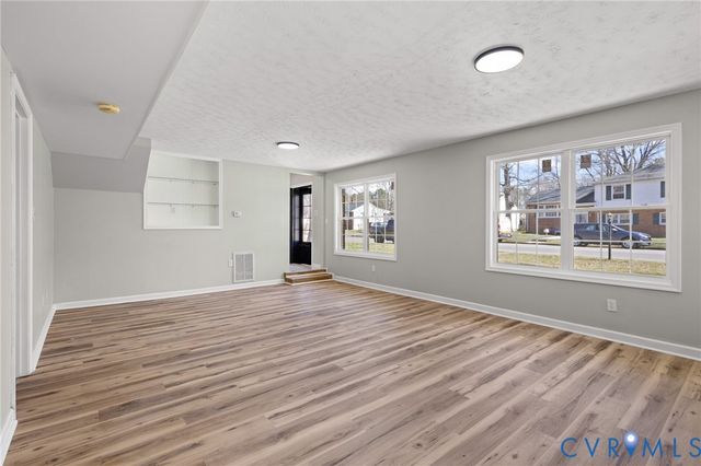 3405 Clay St, Hopewell, VA 23860