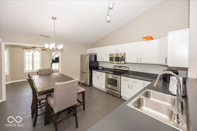 5830 Northlands Terrace, Plainfield, IN 46168