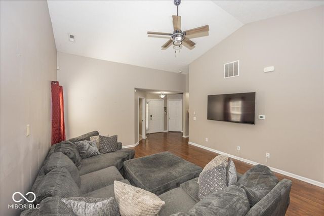 5830 Northlands Terrace, Plainfield, IN 46168