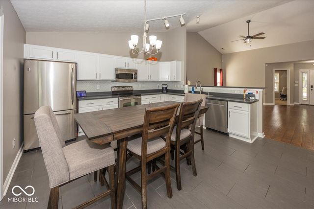 5830 Northlands Terrace, Plainfield, IN 46168