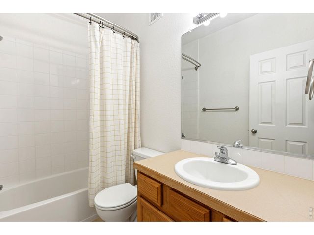 6925 19th St 16, Greeley, CO 80634