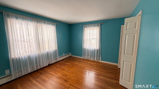 540 Lakeside Drive, Bridgeport, CT 06606