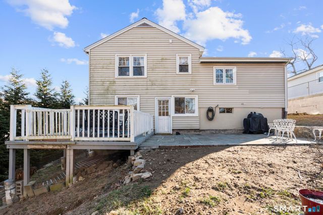 540 Lakeside Drive, Bridgeport, CT 06606