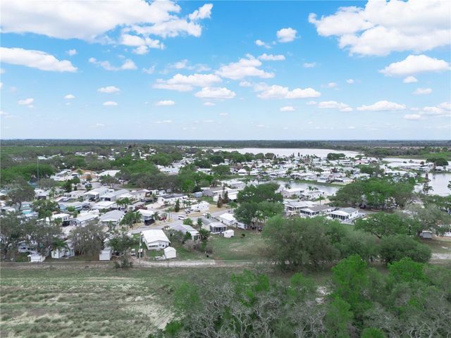 6 SILVERSIDES STREET, Lake Wales, FL 33898