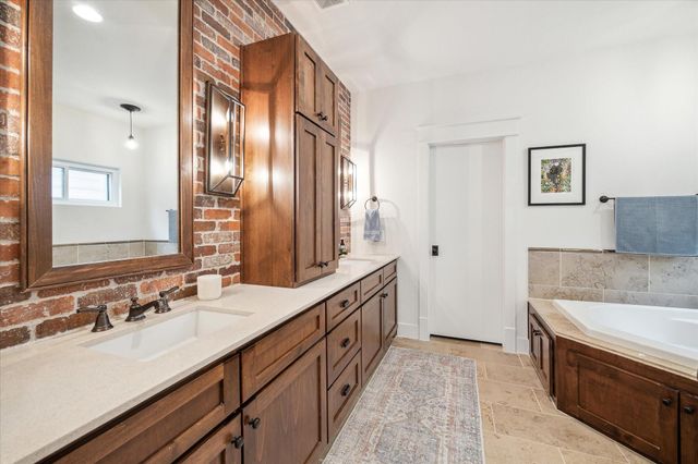 1613 Prospect Street, Houston, TX 77004