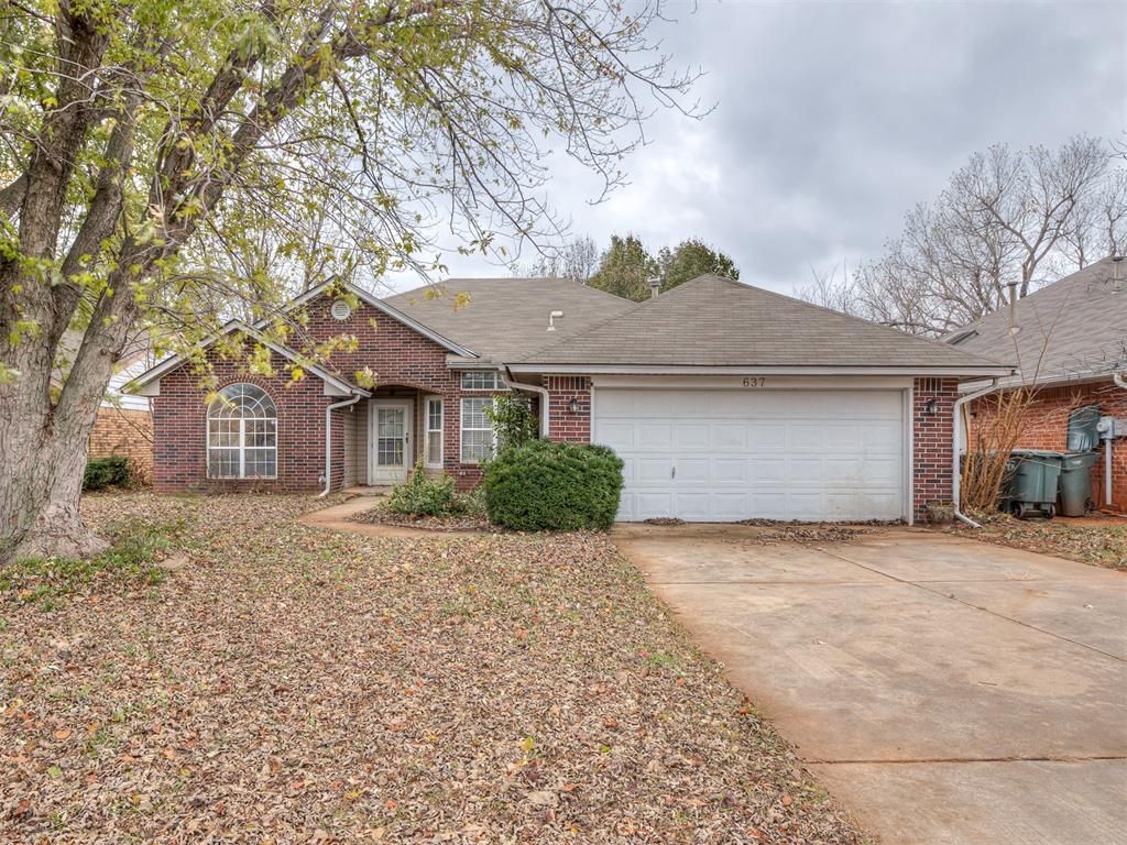 637 Old English Road, Edmond, OK 73003