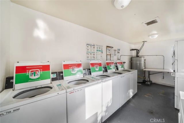 17042 Pacific Coast Highway 201, Huntington Beach, CA 92649