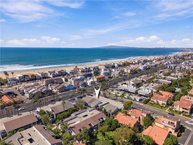 17042 Pacific Coast Highway 201, Huntington Beach, CA 92649