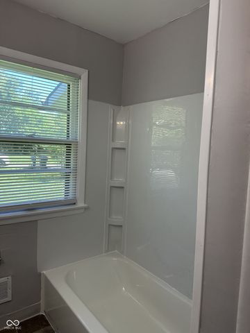 2107 W Coil Street, Indianapolis, IN 46260