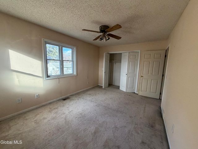 42 Hackett Street, Bethlehem, NY 12158