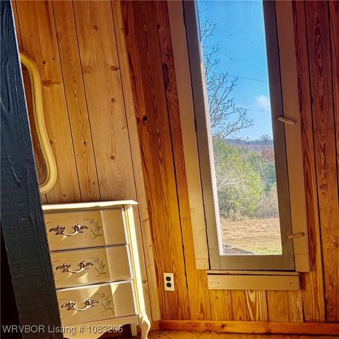 99294 S 4630 Road, Sallisaw, OK 74955