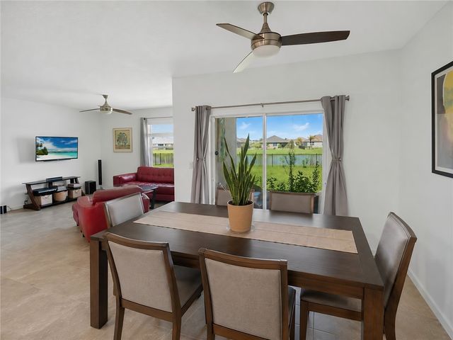 2233 Stratton Terrace SW, Vero Beach, FL 32968
