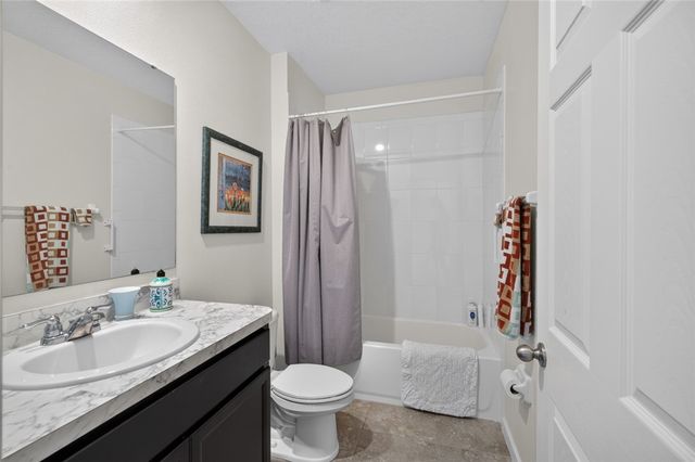 2233 Stratton Terrace SW, Vero Beach, FL 32968