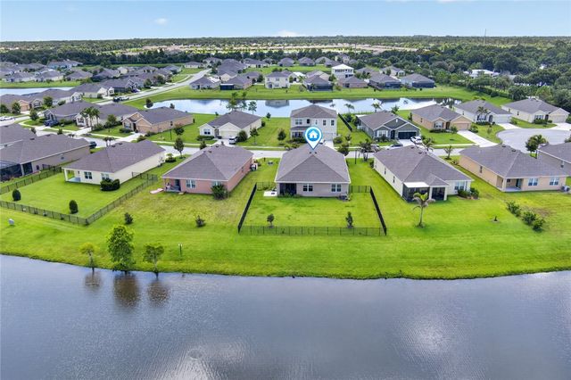2233 Stratton Terrace SW, Vero Beach, FL 32968