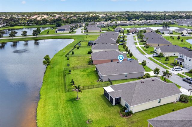 2233 Stratton Terrace SW, Vero Beach, FL 32968