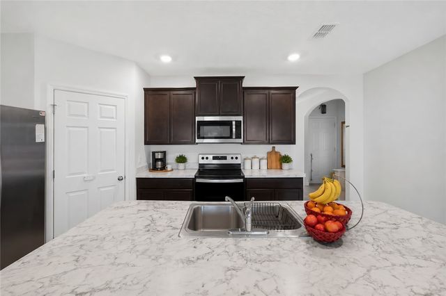 2233 Stratton Terrace SW, Vero Beach, FL 32968