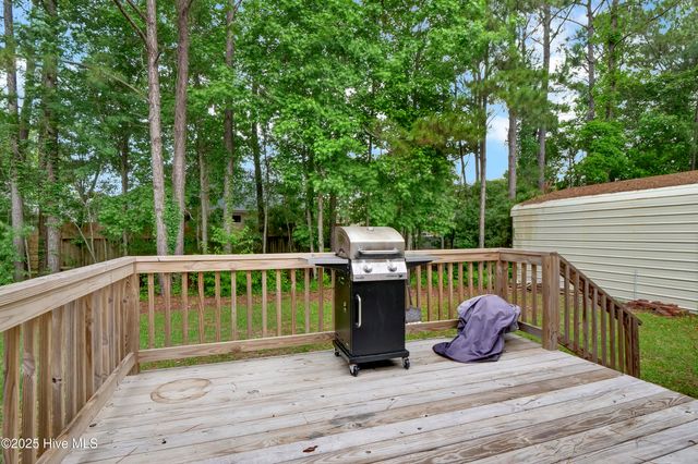 5459 Cardinal Road SW, Ocean Isle Beach, NC 28469