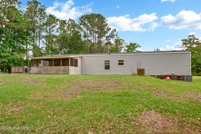 5459 Cardinal Road SW, Ocean Isle Beach, NC 28469