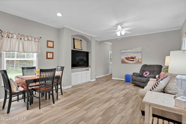 5459 Cardinal Road SW, Ocean Isle Beach, NC 28469