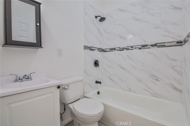 975 E 43rd, Los Angeles, CA 90011