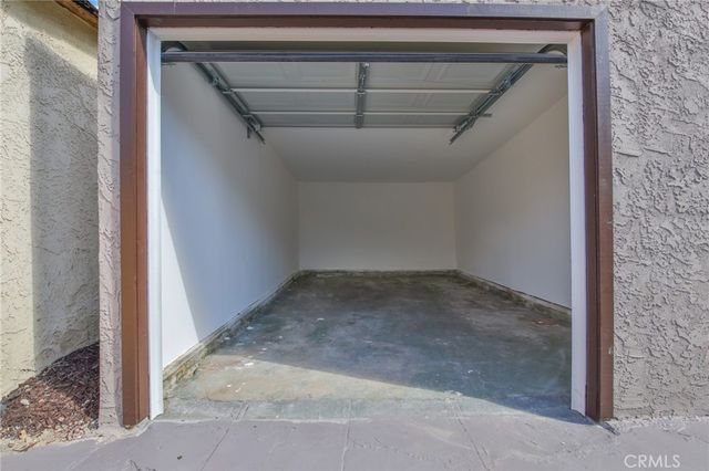 975 E 43rd, Los Angeles, CA 90011