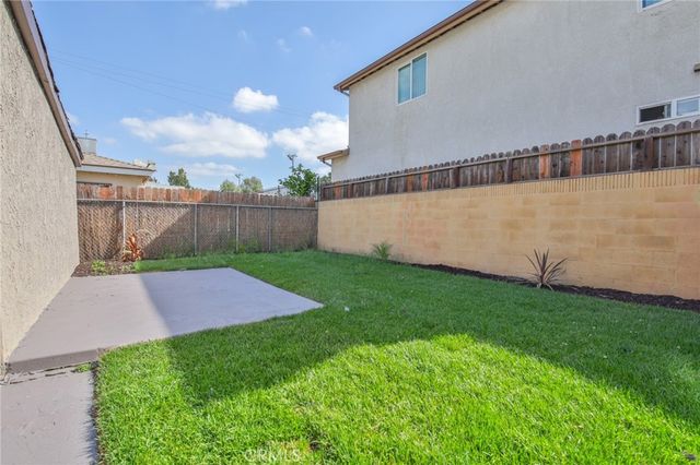 975 E 43rd, Los Angeles, CA 90011