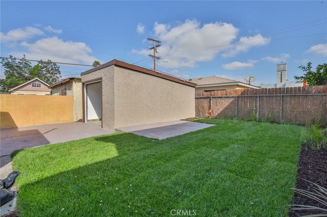 975 E 43rd, Los Angeles, CA 90011