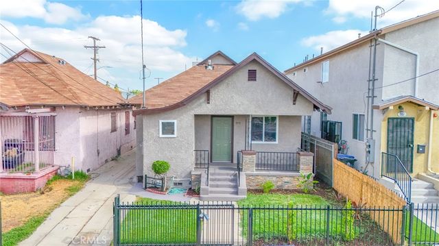 975 E 43rd, Los Angeles, CA 90011