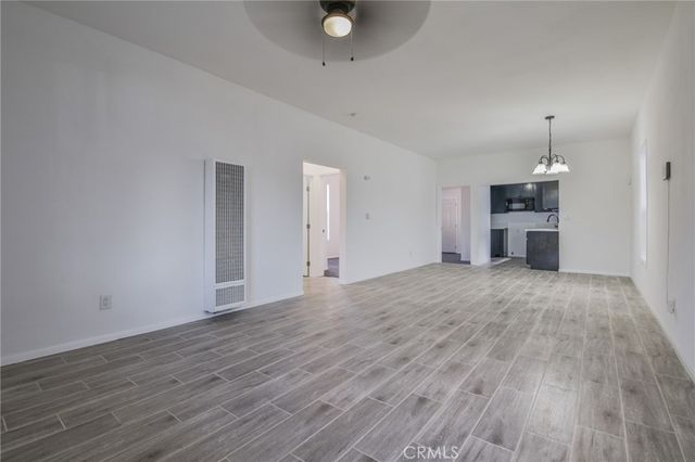 975 E 43rd, Los Angeles, CA 90011