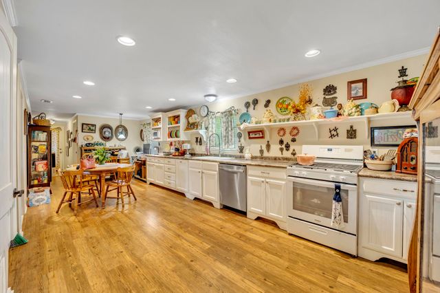 22975 Hwy 154, Diana, TX 75640