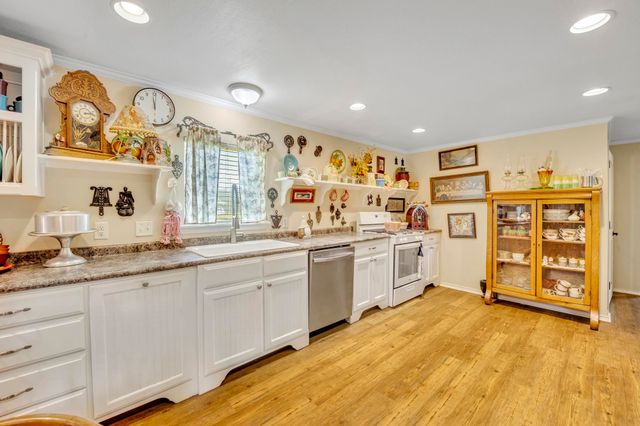 22975 Hwy 154, Diana, TX 75640