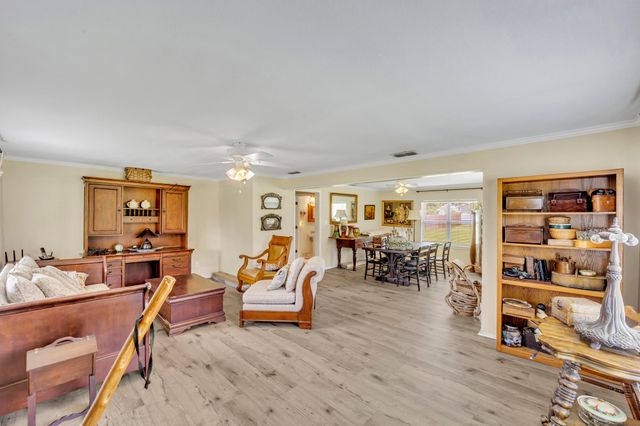 22975 Hwy 154, Diana, TX 75640