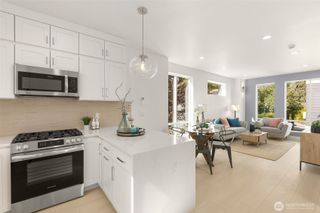 911 N 98th Street #B, Seattle, WA 98103