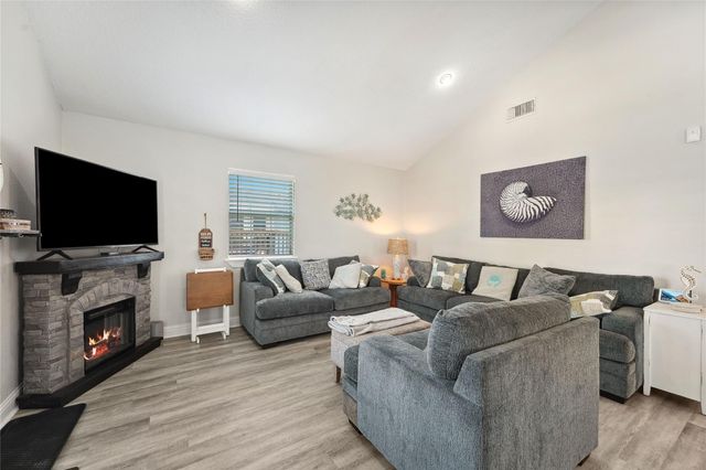 214 Sand Dune Court, Surfside Beach, TX 77541
