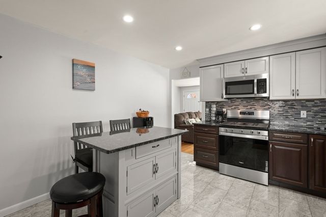 62 Michael Rd, Dracut, MA 01826